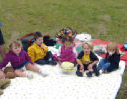 020721MMB_group.jpg (97852 bytes)